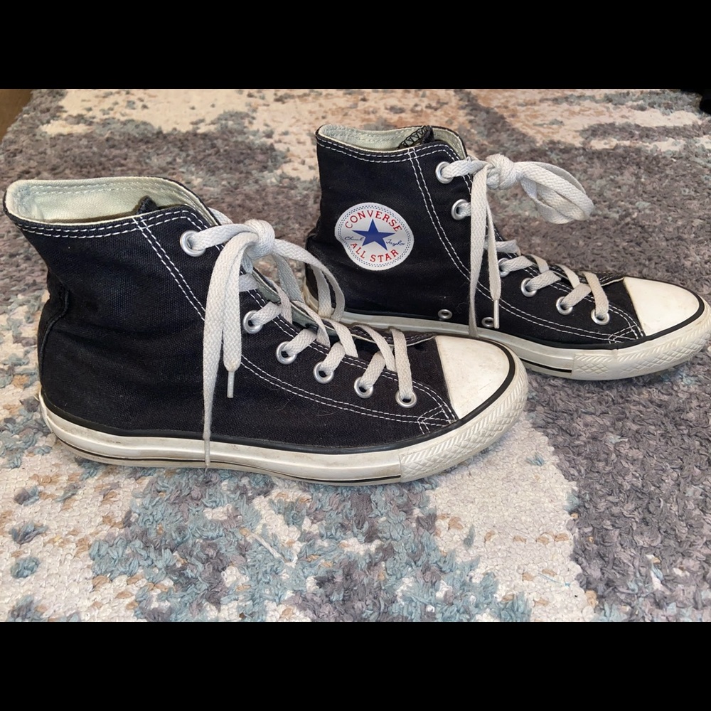 Chuck Taylor all star converse black high tops